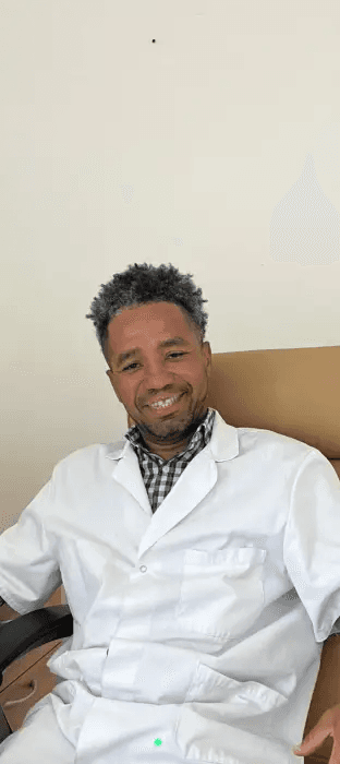 Dr Franzecy Lolo
